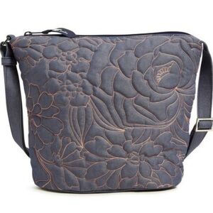 NWT VERA BRADLEY Aloha Blooms Denim Quilt Bucket Crossbody Bag